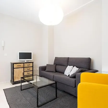 Luminoso Tercera Planta Appartement
